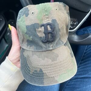 Kids Camo Baseball Cap with Embroidered Boston Logo - Green/Brown